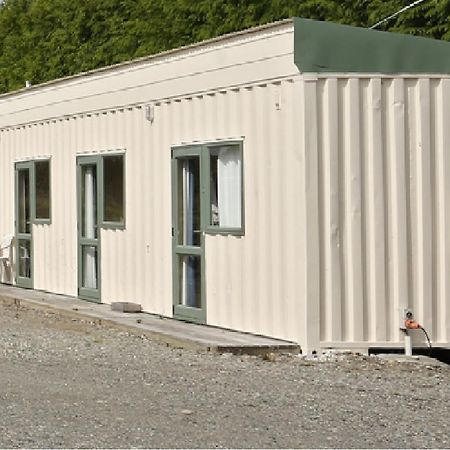 Hotel Tui Base Camp Tuatapere Exterior foto
